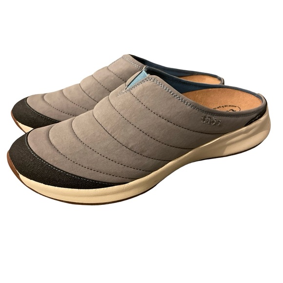 TAOS Clogs Right On Grey Slip On Mesh Nylon Sneakers Size 11 - Picture 3 of 8